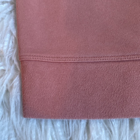 Lululemon Perfectly Oversized Crew, Size 8. - Picture 4 of 9